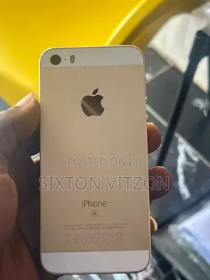 Apple iPhone SE 64 GB White