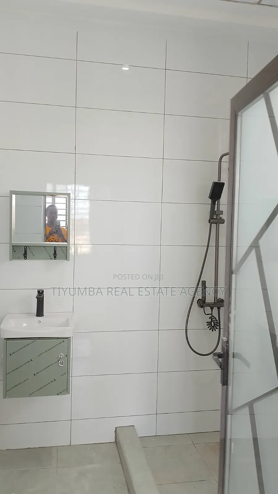 2bdrm Apartment in Tiyumba Real Estate, Ability for rent