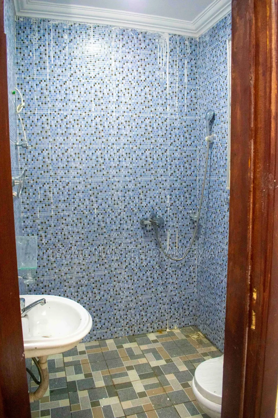 2bdrm Apartment in Lashibi Near Shalom, Tema Metropolitan for rent