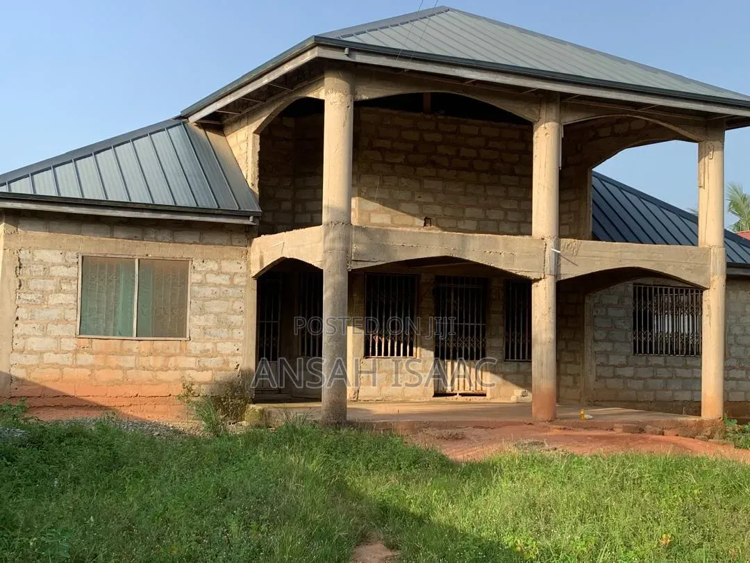 4bdrm House in Pokuasi Mayera Gti, Pokuase for sale