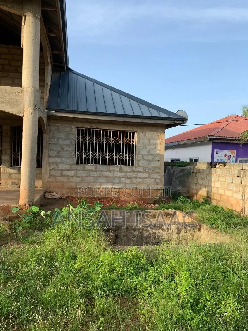 4bdrm House in Pokuasi Mayera Gti, Pokuase for sale