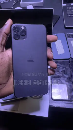 Apple iPhone 11 Pro Max 64 GB Black