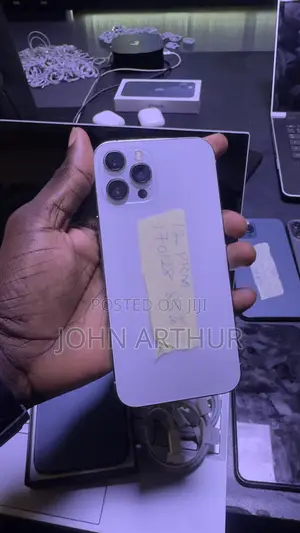 Apple iPhone 12 Pro Max 128 GB White