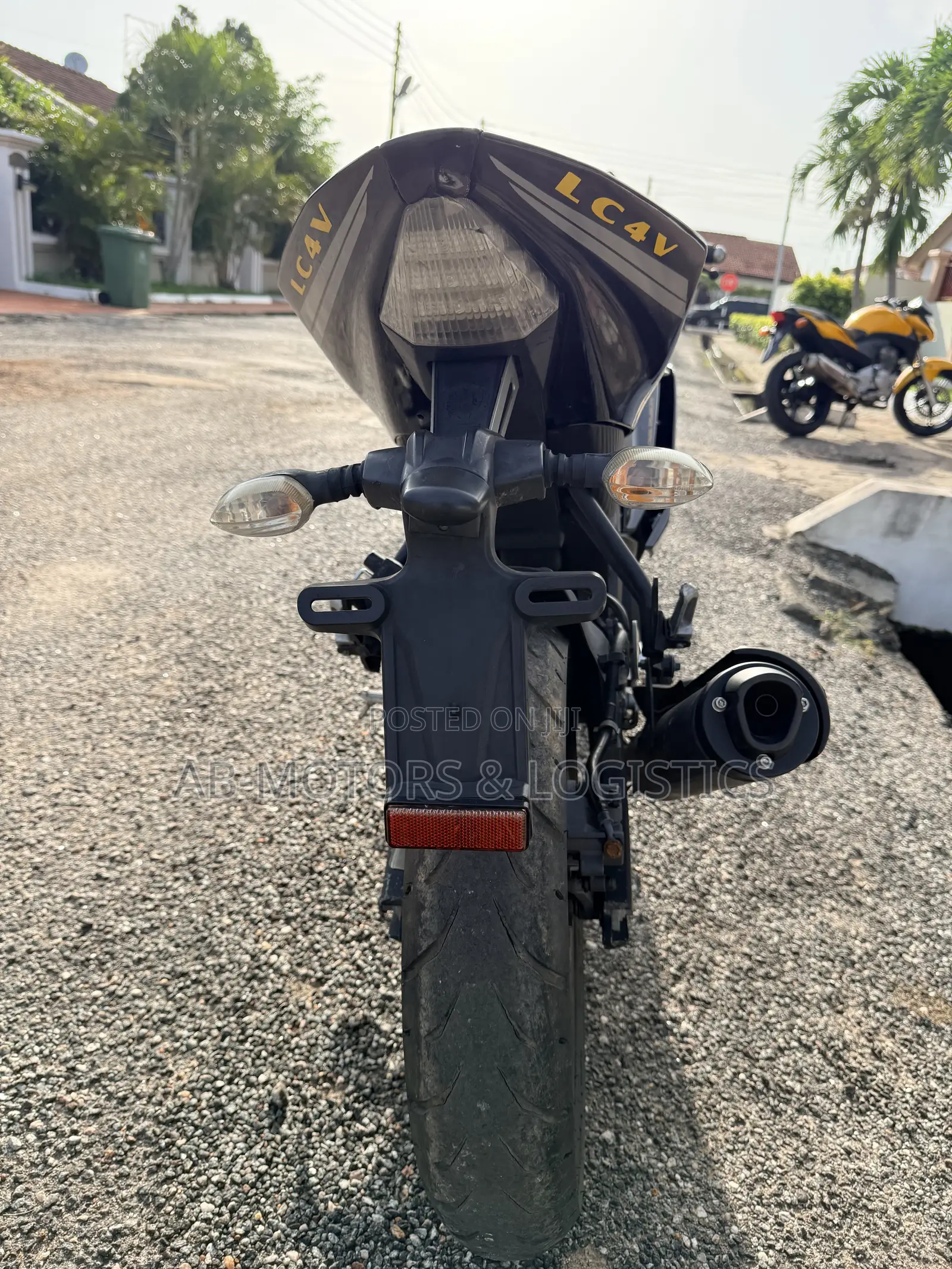 Yamaha 2016 Black