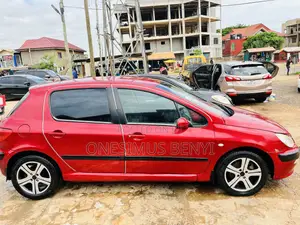 Peugeot 307 2.0 2008 Red