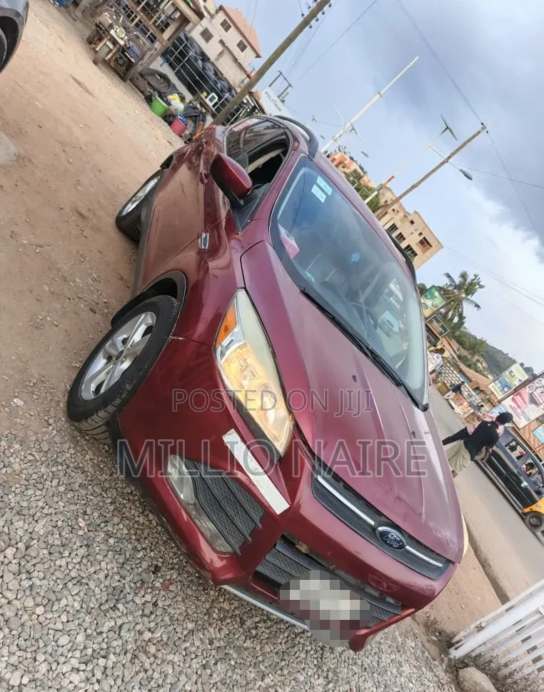 Ford Escape 2016 Red