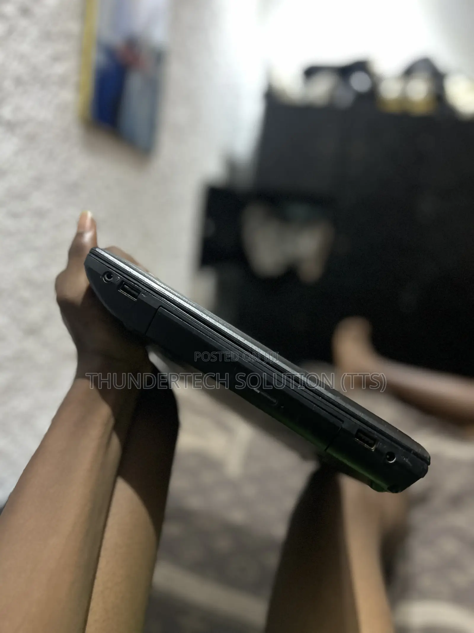 Laptop Lenovo IdeaTab N585 6GB AMD SSD 128GB
