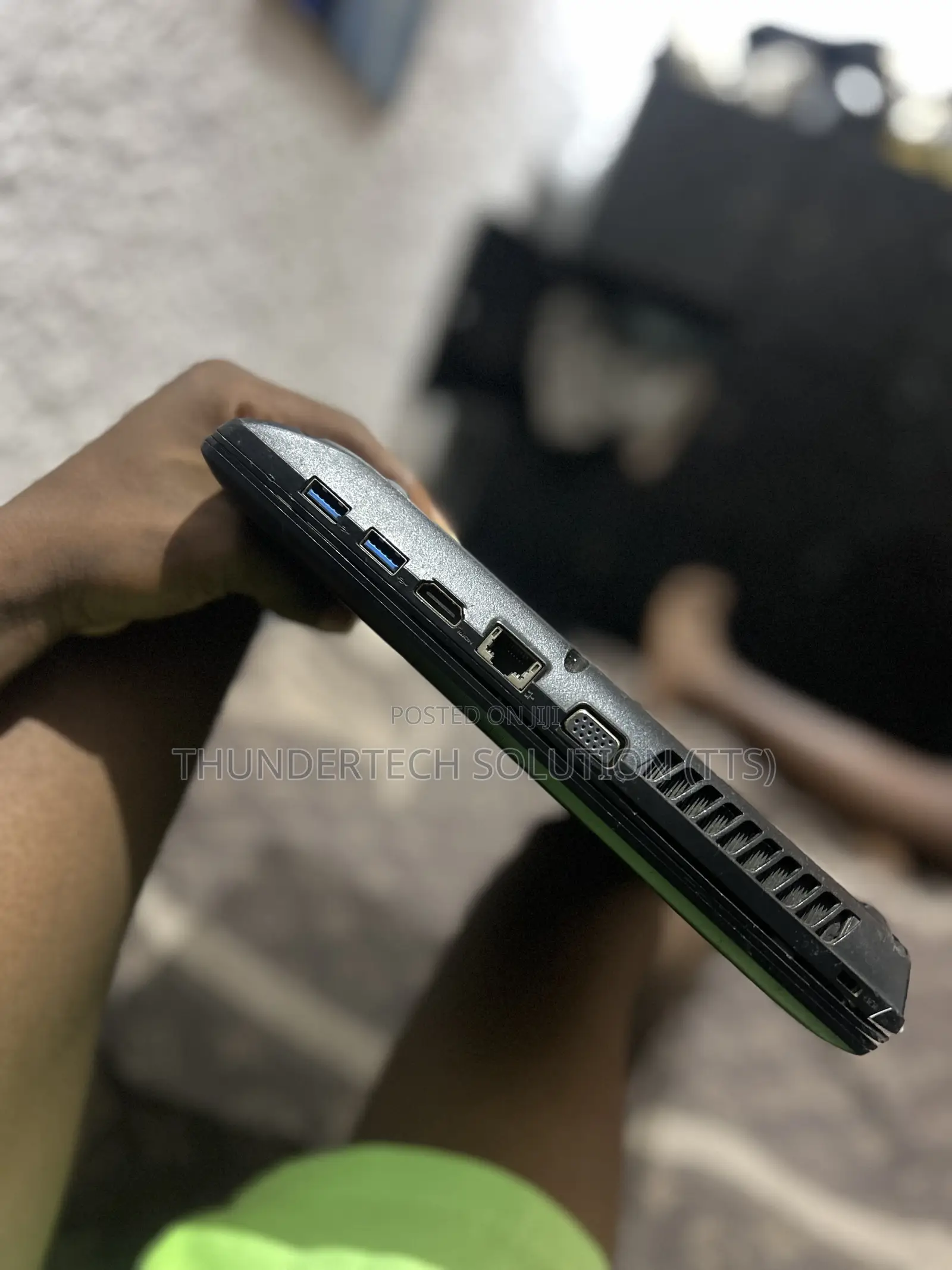 Laptop Lenovo IdeaTab N585 6GB AMD SSD 128GB