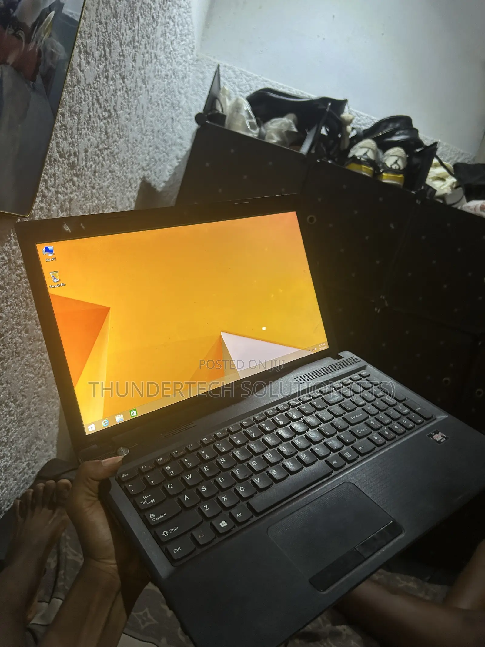Laptop Lenovo IdeaTab N585 6GB AMD SSD 128GB
