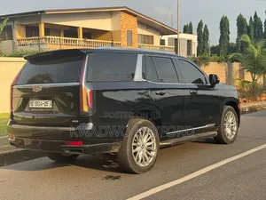 Cadillac Escalade 2013 Black