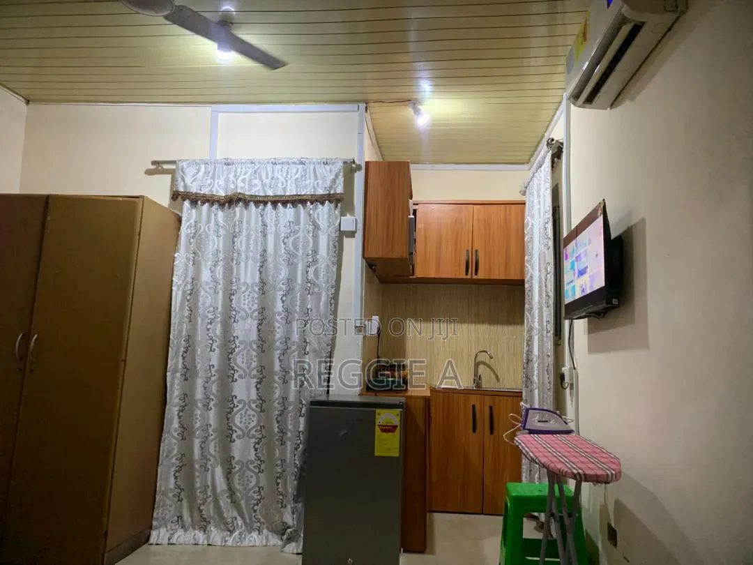 One Bedroom Fully Furnished Studio Ensuite