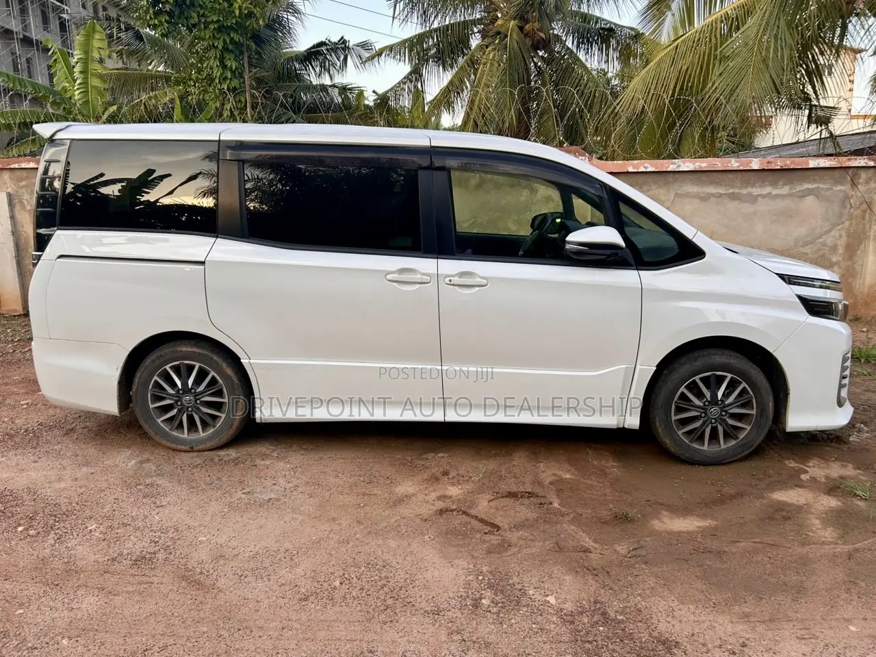 Toyota Voxy 2015 White