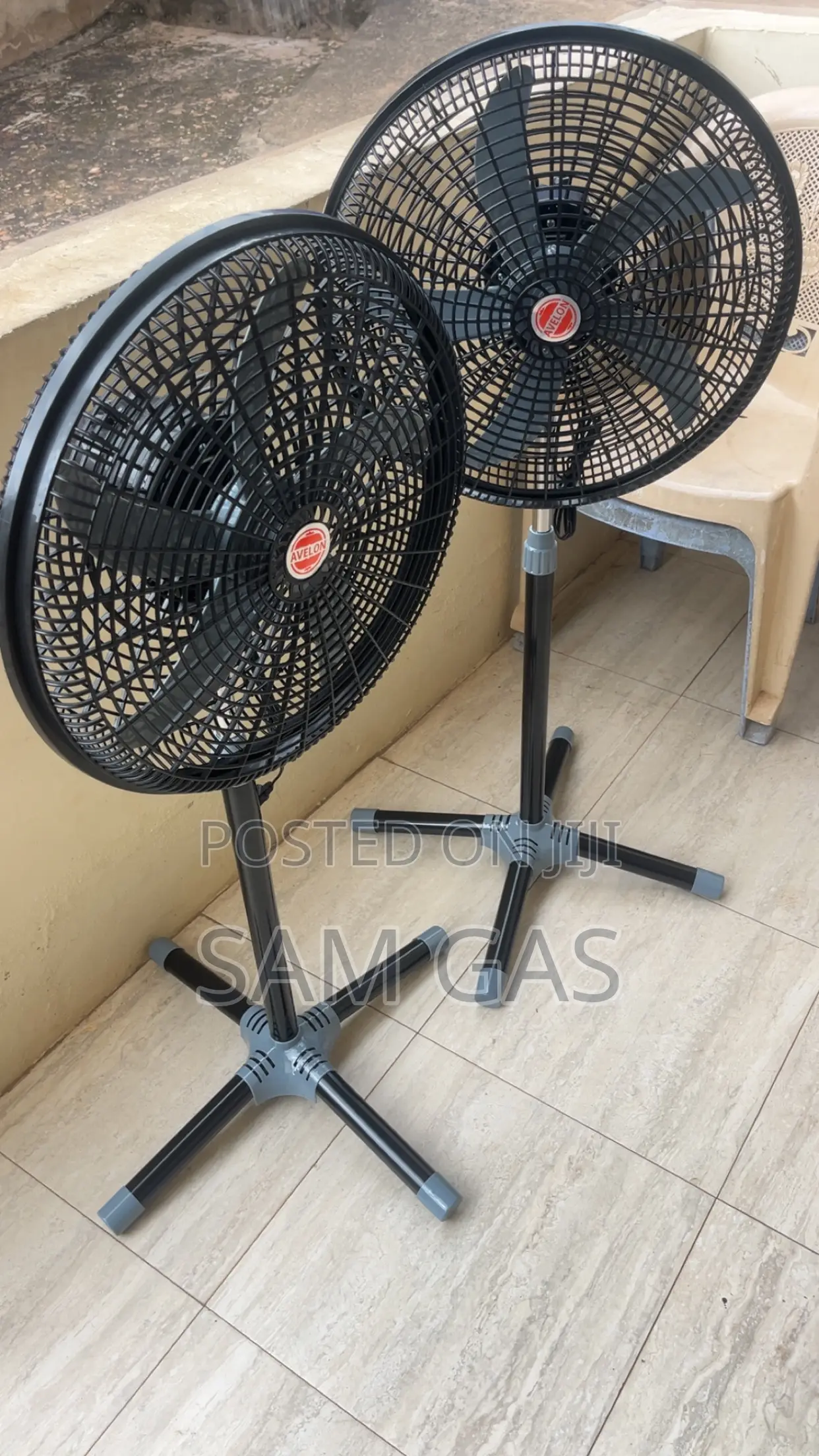 Avelon 18 Inch Standing Fan