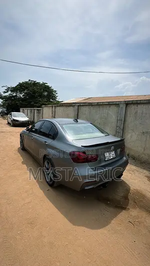 BMW 320i 2014 Gray