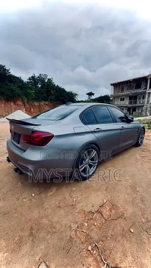 BMW 320i 2014 Gray