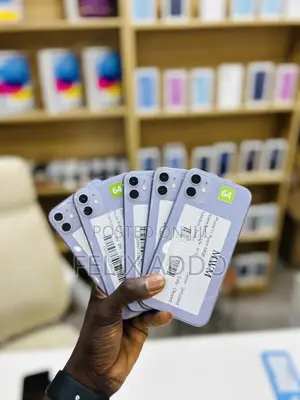 Apple iPhone 11 64 GB Purple