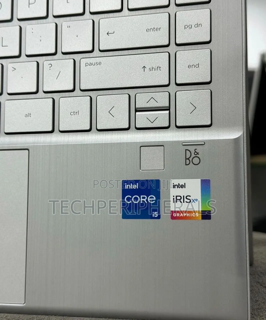 New Laptop HP Pavilion 14 x360 2-in-1 8GB Intel Core i5 SSD 256GB