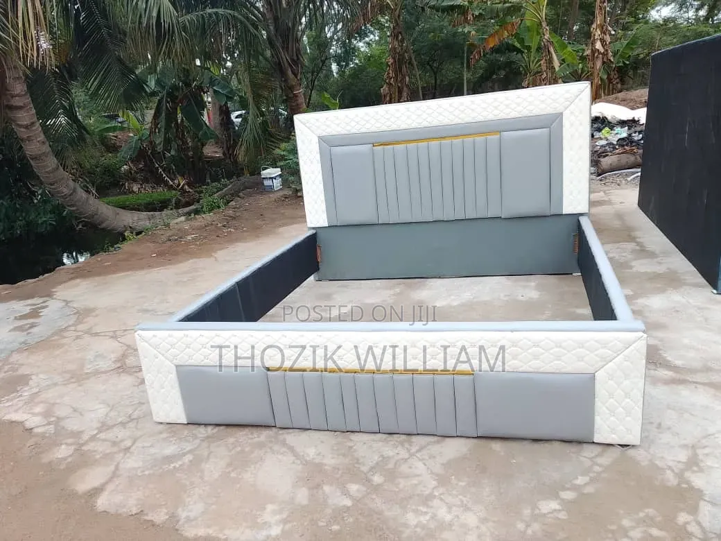Accurate Queen Size Bed Frame for Sale