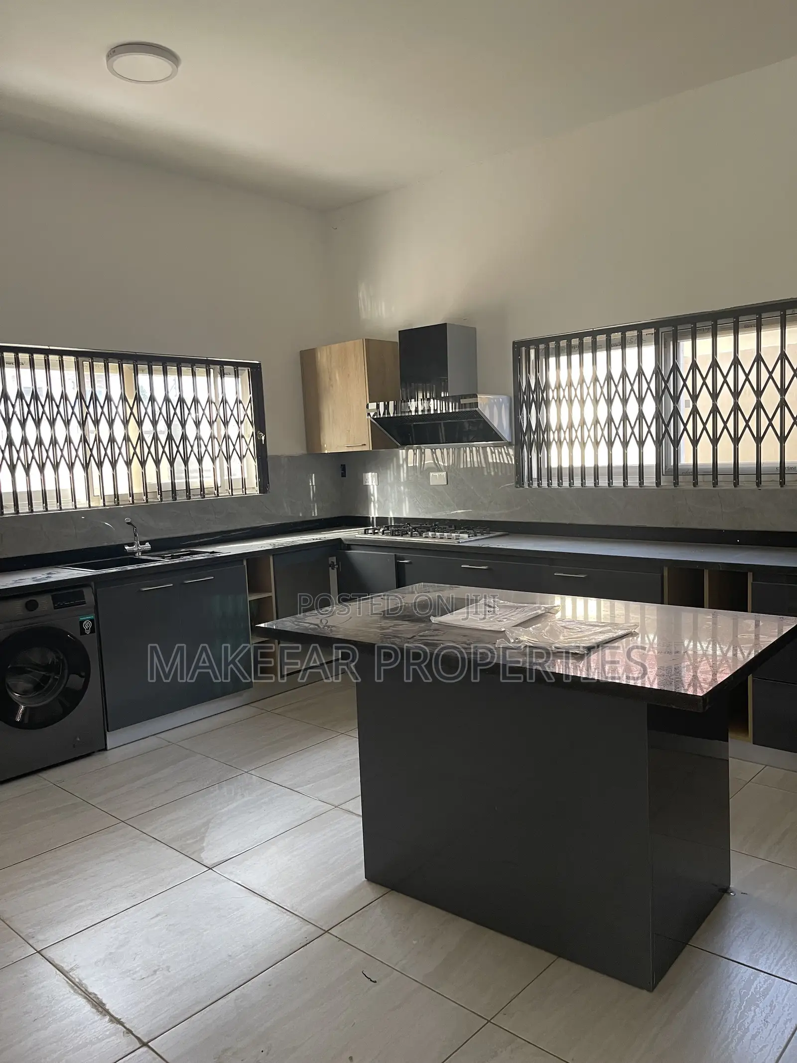 4bdrm House in Spintex for sale