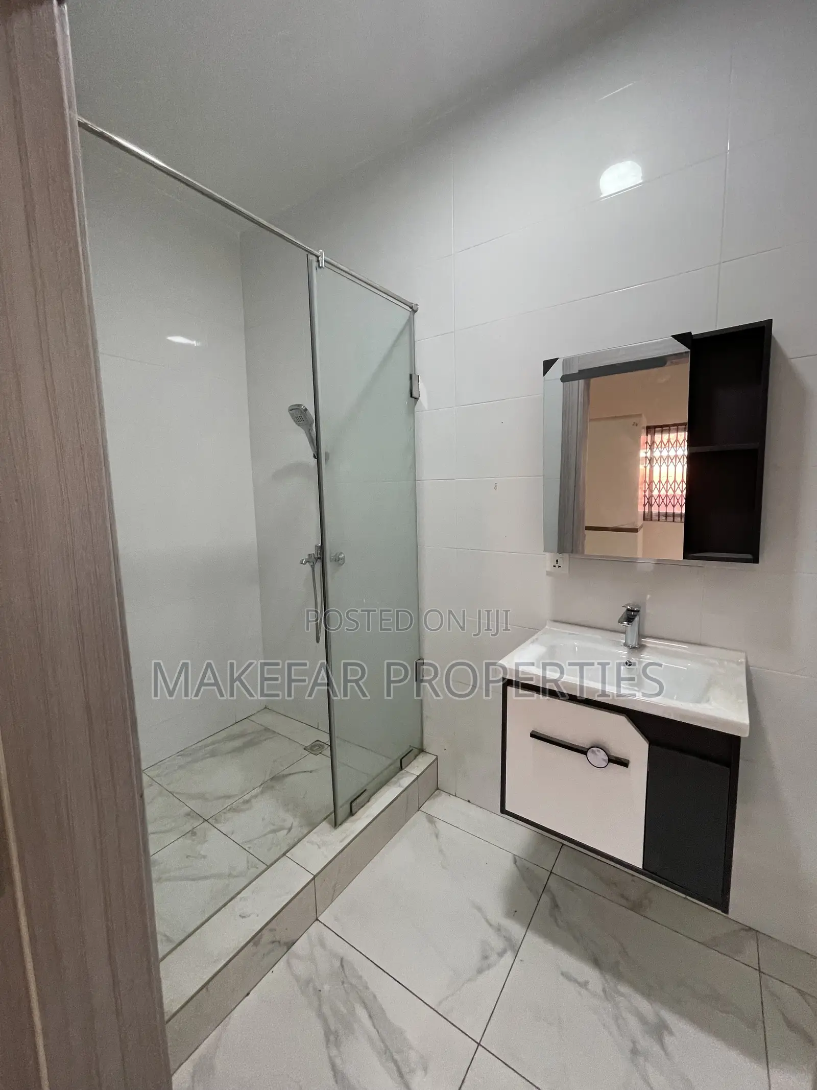 4bdrm House in Spintex for sale