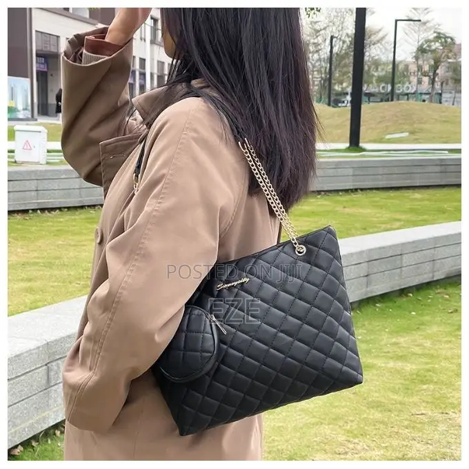 Women’S Capacity Quilted Leather Shoulder Tote Bag With Coin Purse