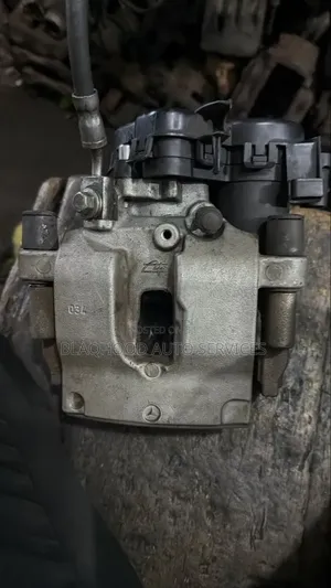 Mercedes Benz C300 2016-20 Home Used Electronic Back Caliper Available