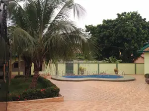 4bdrm Apartment in Adeleke Estates 🏡, Kumasi Metropolitan for rent