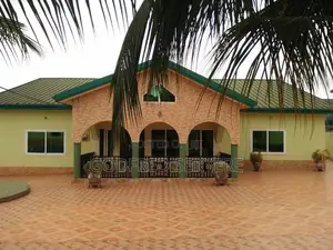 4bdrm Apartment in Adeleke Estates 🏡, Kumasi Metropolitan for rent