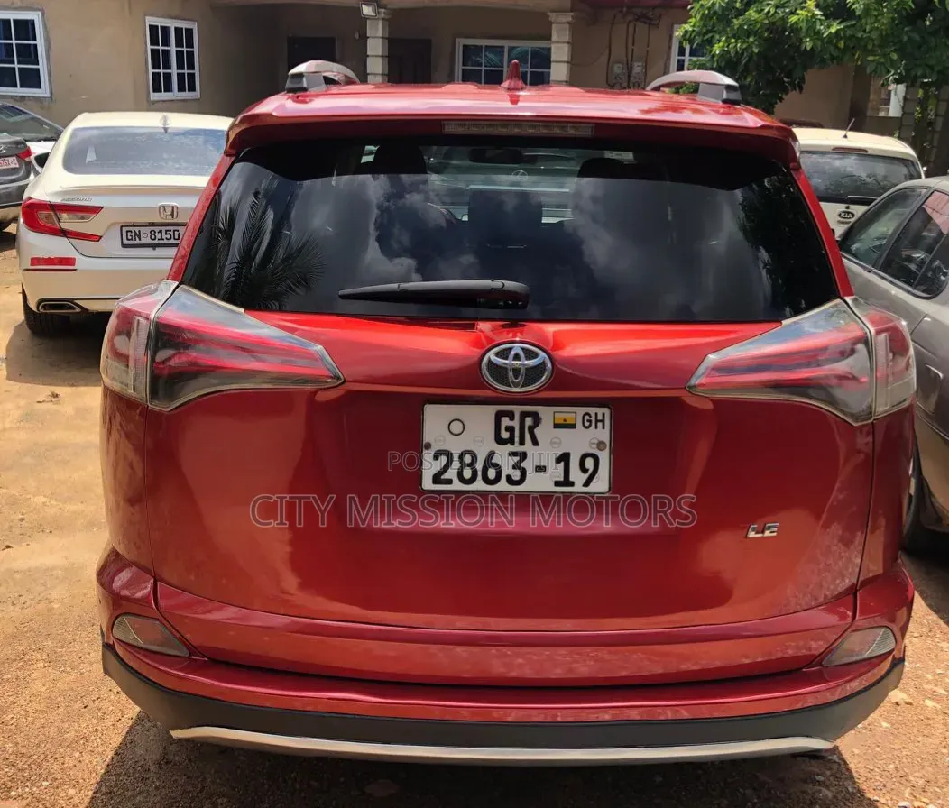 Toyota RAV4 2017 Red