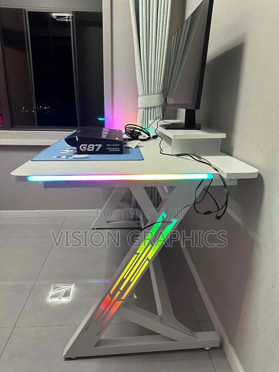 White Modern Carbon Fibre Argb Gaming Computer Desk/Table With Remote