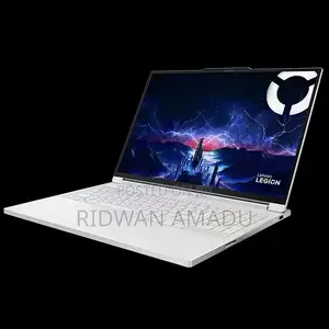 New Laptop Lenovo Legion 7 32GB Intel Core Ultra 9 SSD 1T