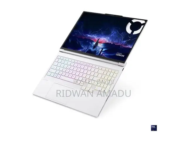 New Laptop Lenovo Legion 7 32GB Intel Core Ultra 9 SSD 1T