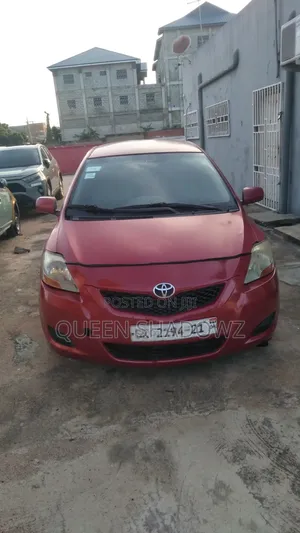 Toyota Yaris 2010 Red