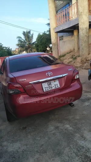 Toyota Yaris 2010 Red