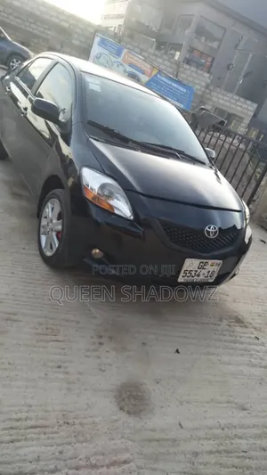 Toyota Yaris 2009 Black