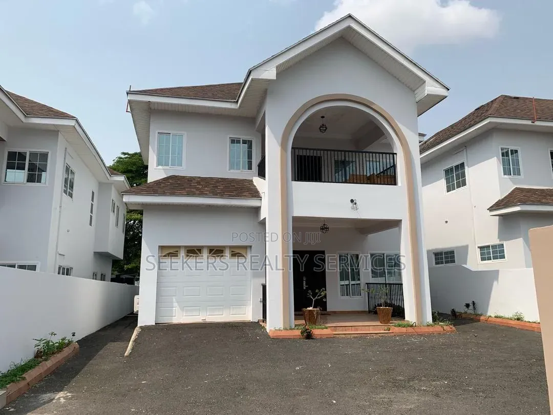 4bdrm House in Seekers Realty, Acquinas for sale