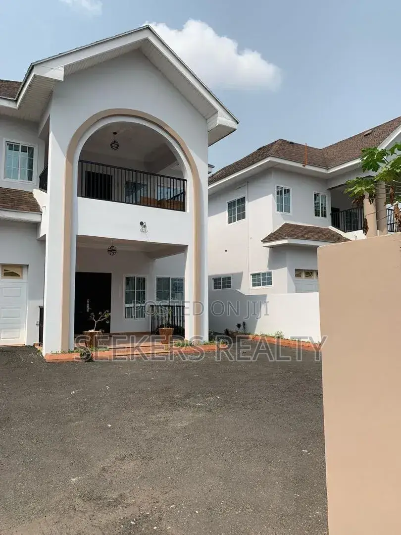 4bdrm House in Seekers Realty, Acquinas for sale