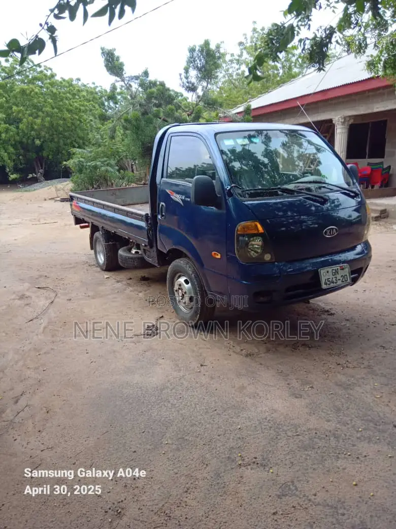 Kia Bongo Pickup Truck – 2009, Diesel, Manual, Sege-Koluedor