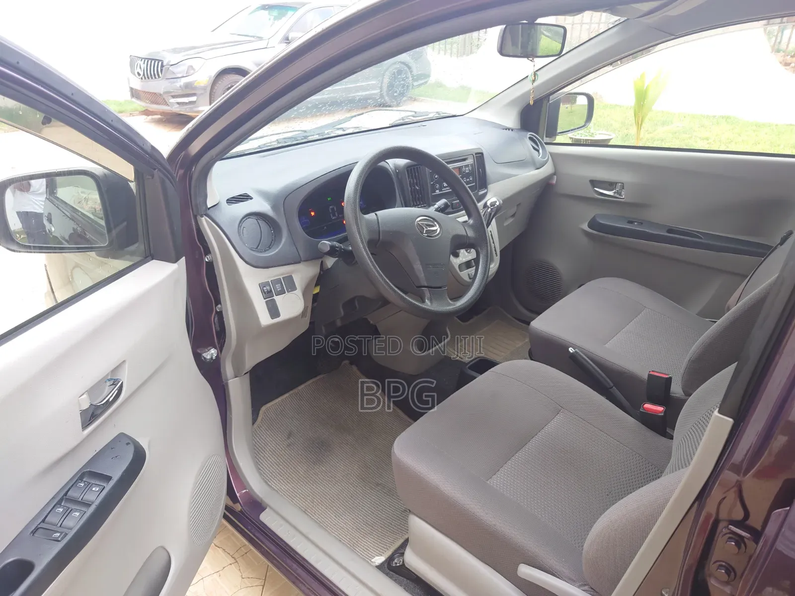 Daihatsu Mira 2015 Burgundy
