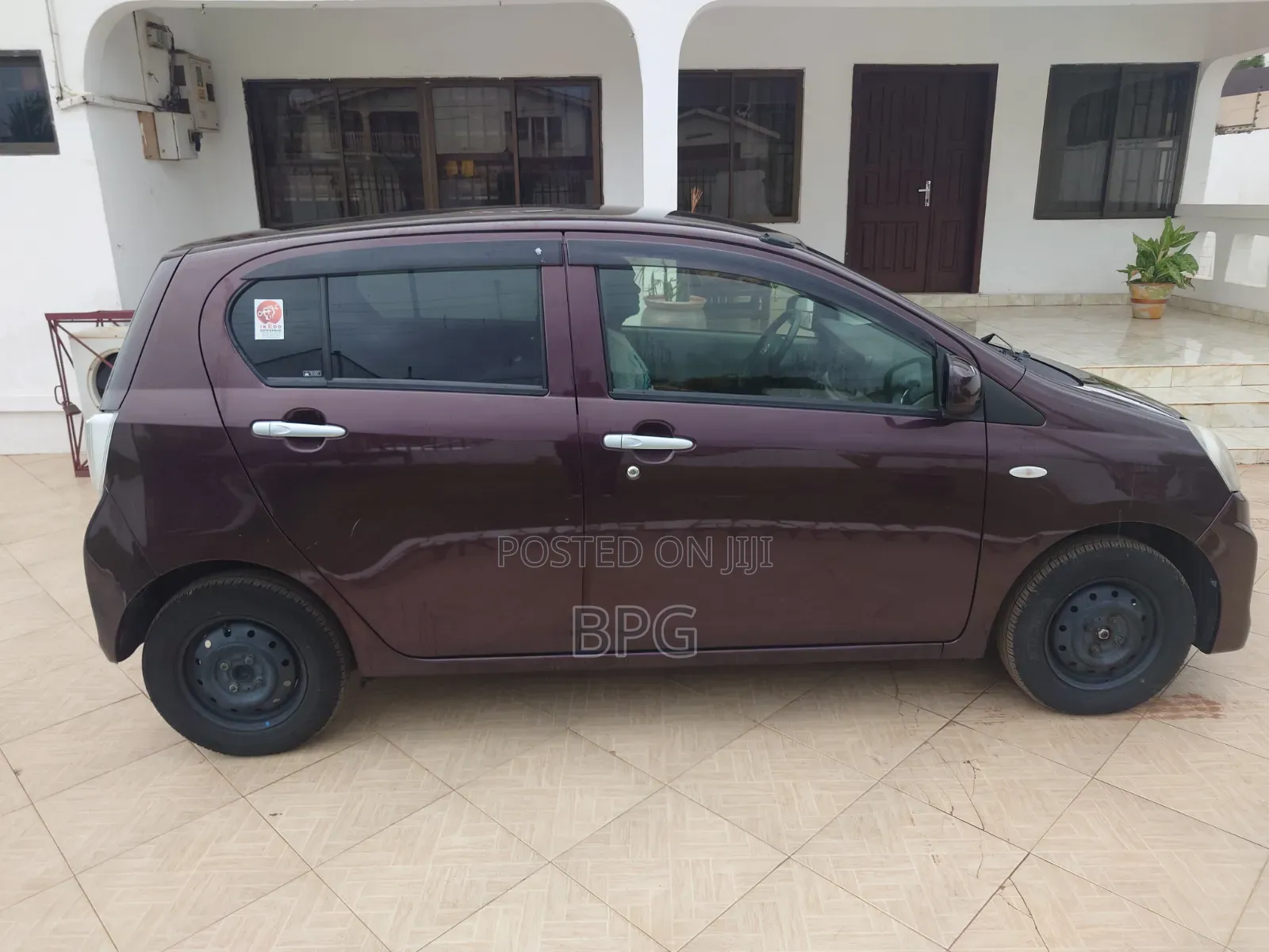 Daihatsu Mira 2015 Burgundy
