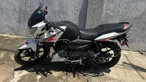 New TVS Apache RTR 160 2V ABS 2025 White