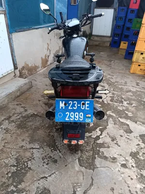 Honda CB 2023 Black