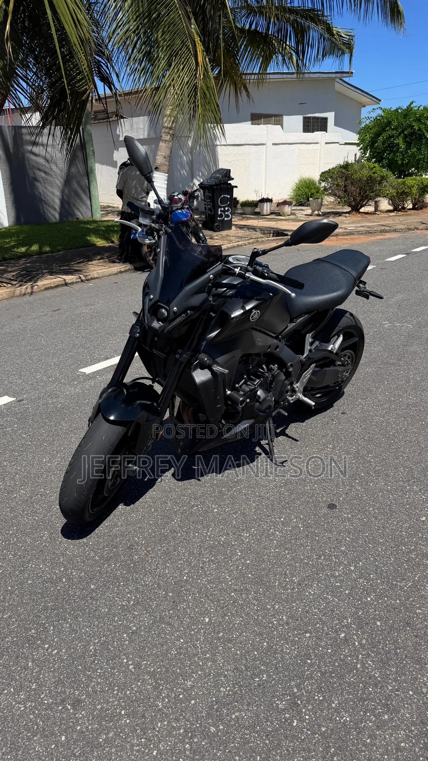 Yamaha 2023 Black