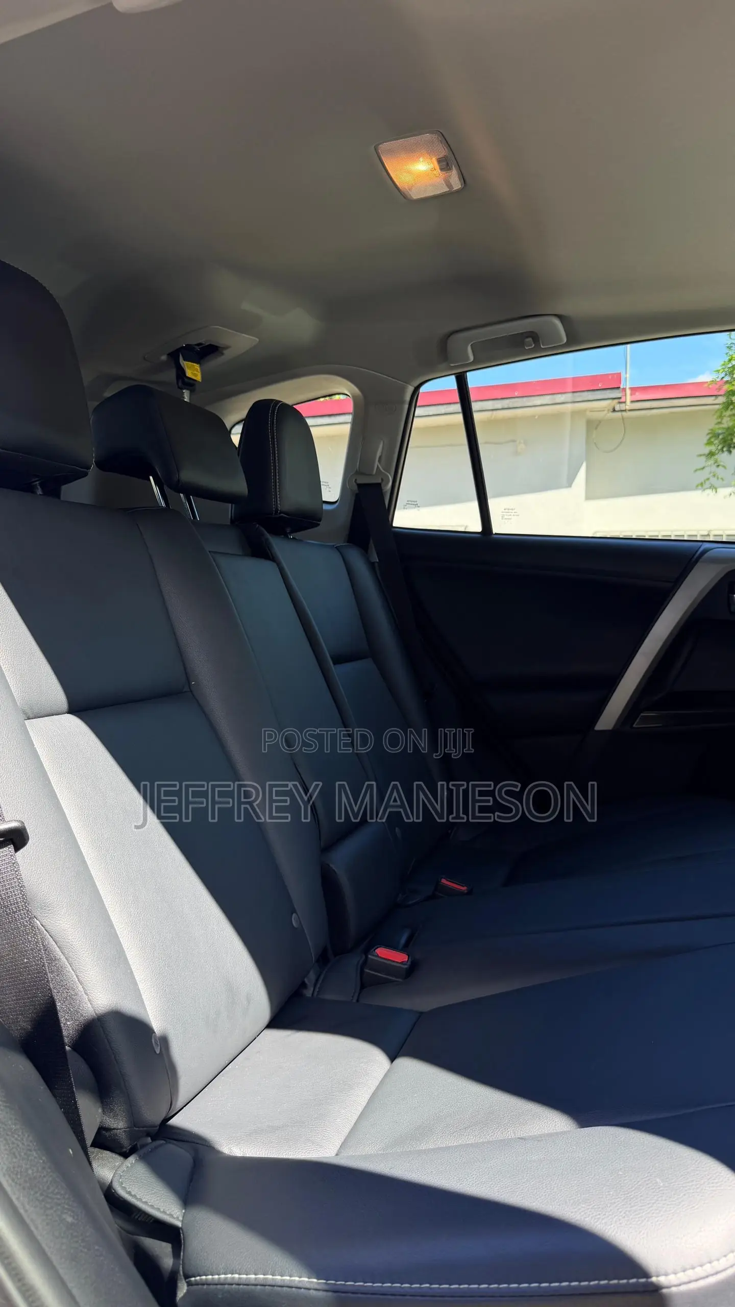 Toyota RAV4 Limited AWD (2.5L 4cyl 6A) 2016 Purple