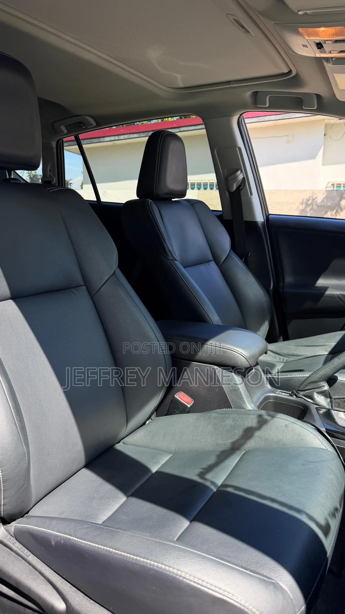 Toyota RAV4 Limited AWD (2.5L 4cyl 6A) 2016 Purple