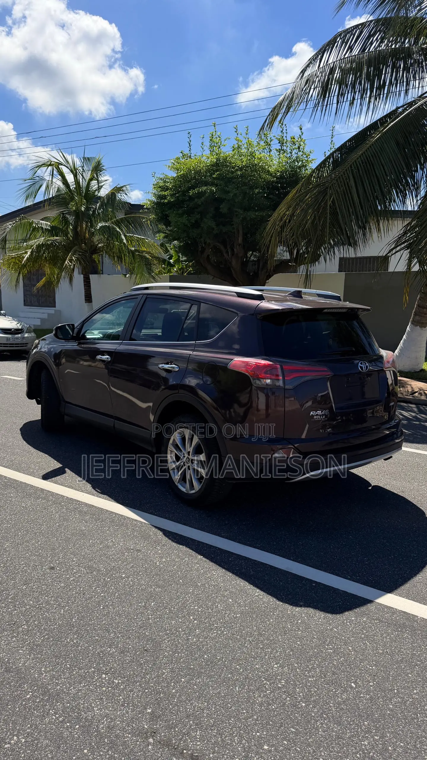Toyota RAV4 Limited AWD (2.5L 4cyl 6A) 2016 Purple