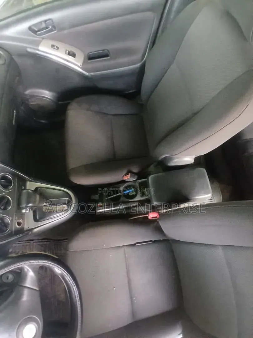 Pontiac Vibe 2007 Silver