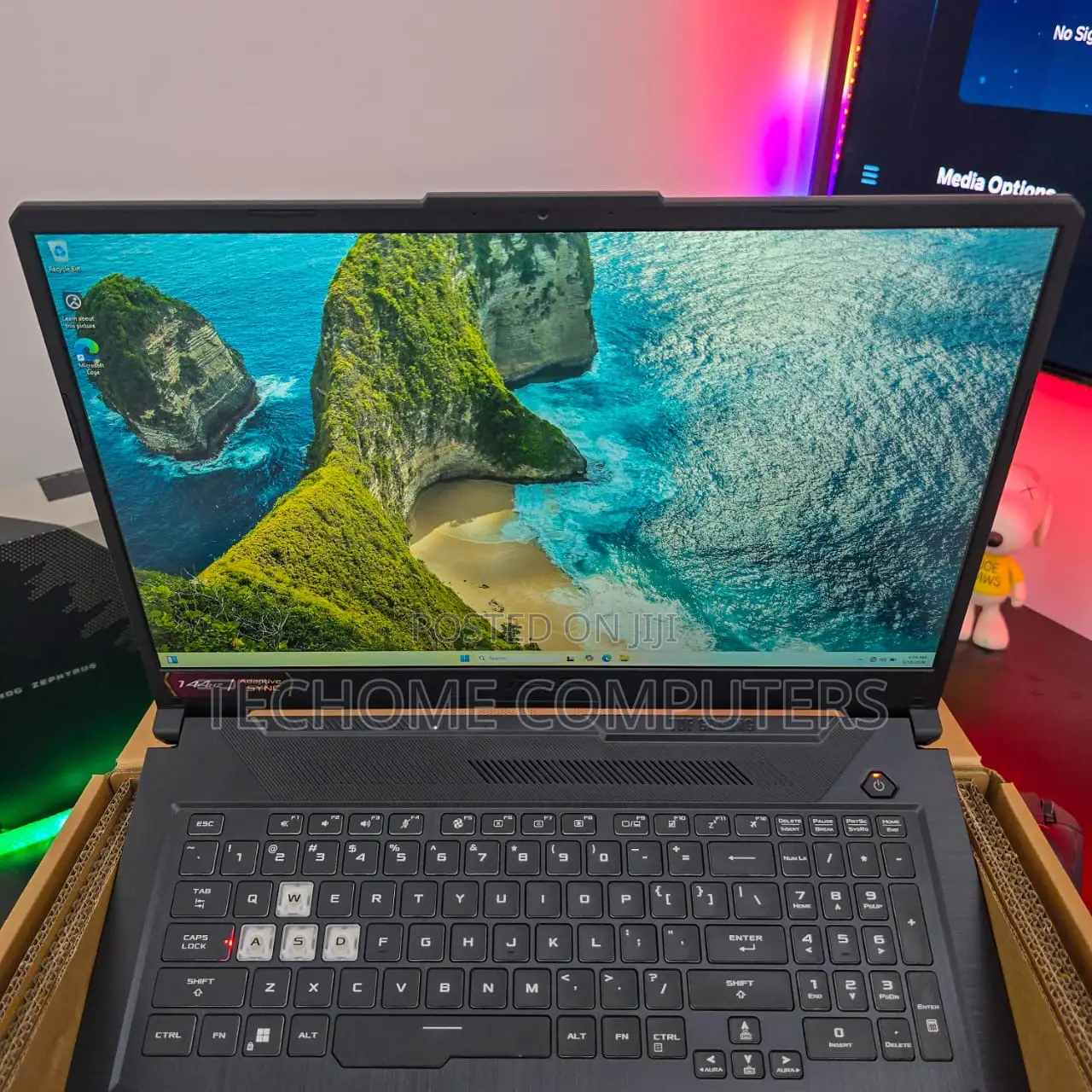 New Laptop Asus TUF Gaming A17 8GB AMD Ryzen 7 SSD 512GB