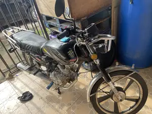 Royal RY125 2020 Black
