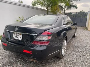 Mercedes-Benz S-Class S 500 BlueEFFICIENCY (W221) 2011 Black